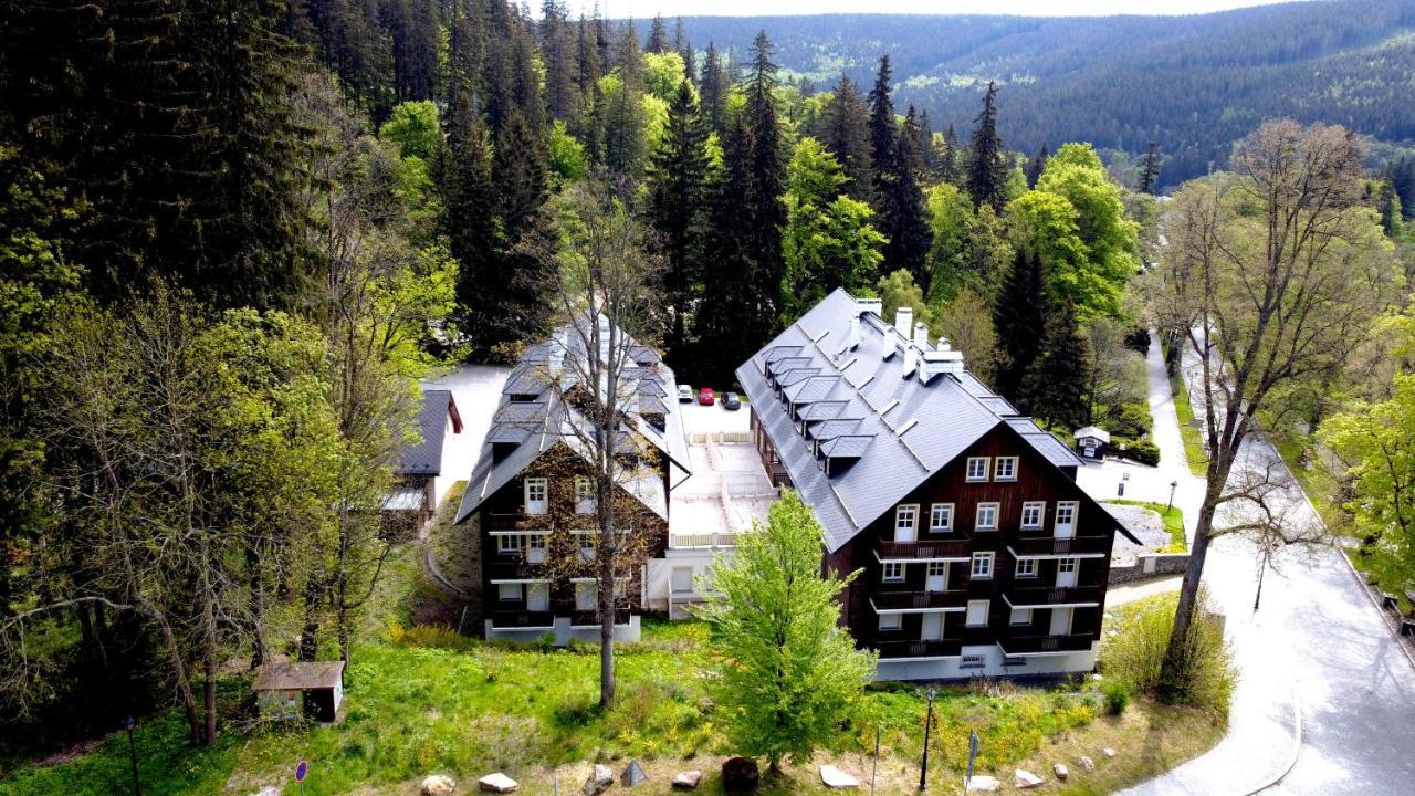 Hubertus Karlova Studanka Aparthotel Exterior foto