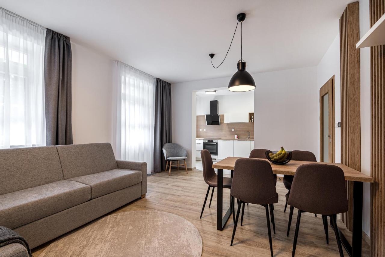Hubertus Karlova Studanka Aparthotel Exterior foto