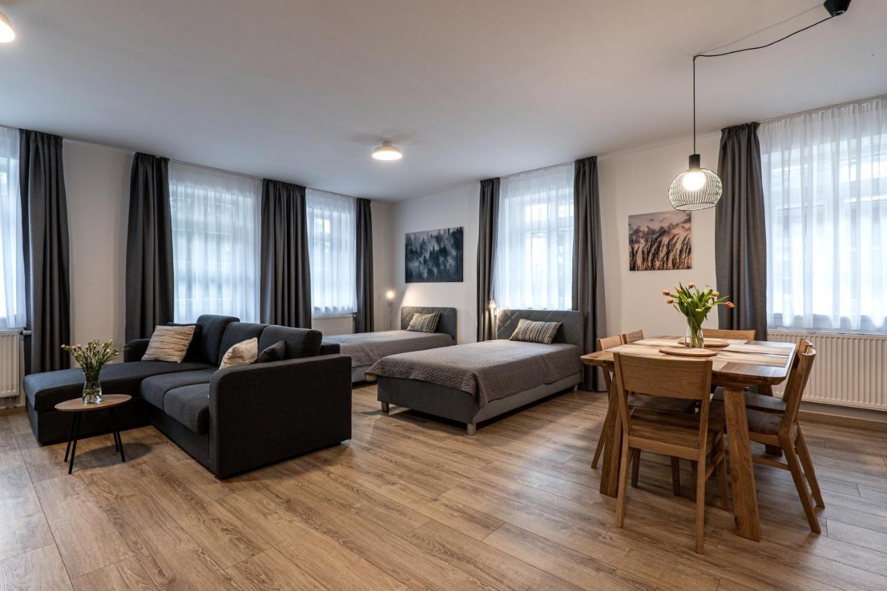 Hubertus Karlova Studanka Aparthotel Exterior foto